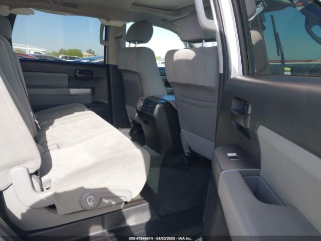 5TDZY5G11JS070729 Toyota Sequoia Sr5