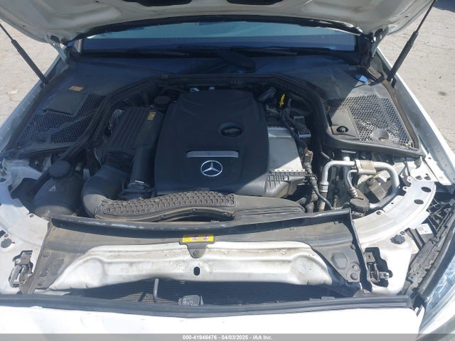 55SWF4JB4GU146475 Mercedes-Benz C 300 Luxury/sport