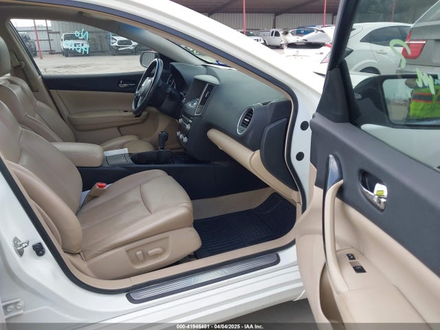 1N4AA5AP8EC476454 Nissan Maxima 3.5 Sv