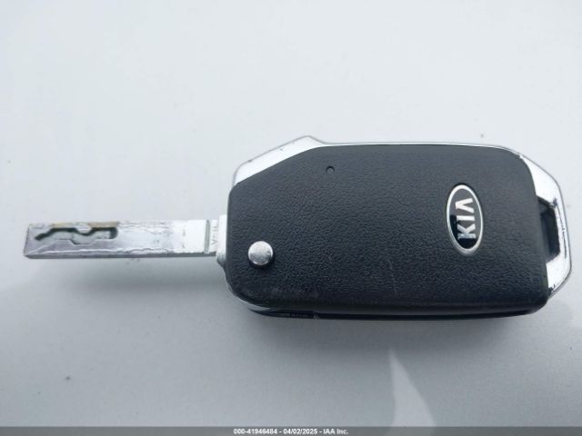 3KPF24AD5KE125406 KIA Forte Lxs