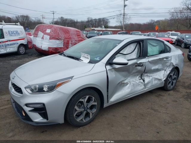 3KPF24AD5KE125406 KIA Forte Lxs