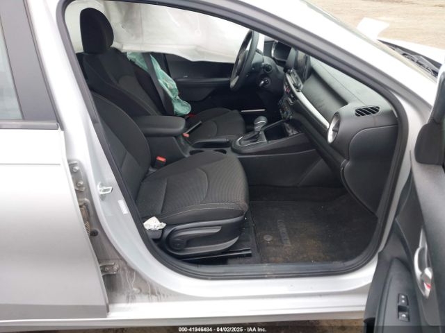 3KPF24AD5KE125406 KIA Forte Lxs