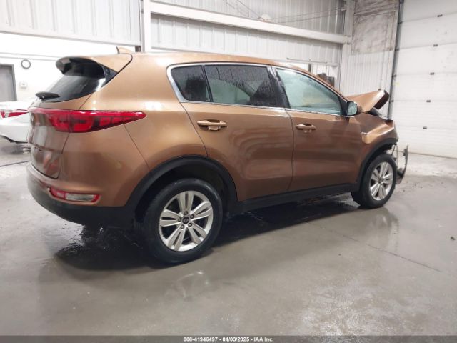 KNDPMCAC9J7403108 KIA Sportage Lx