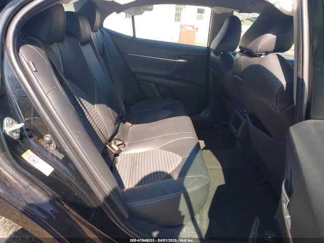 4T1B11HK5JU592759 Toyota CAMRY SE
