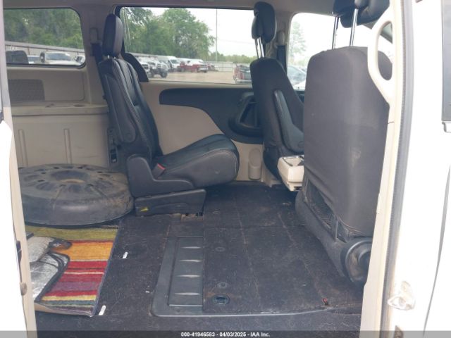 2C4RC1BG0ER437265 Chrysler Town & Country Touring