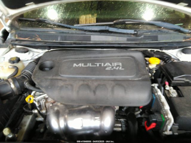 1C3CCCAB9FN708205 Chrysler 200 Limited