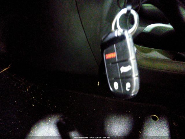 1C3CCCAB9FN708205 Chrysler 200 Limited