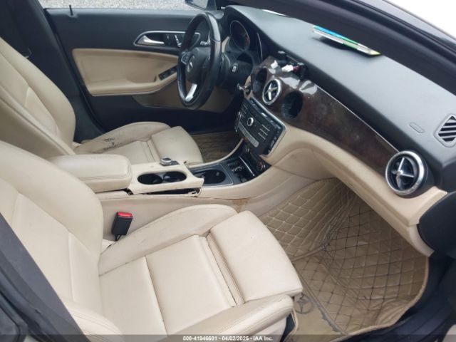 WDDSJ4GB2JN505570 Mercedes-Benz CLA 250 4MATIC