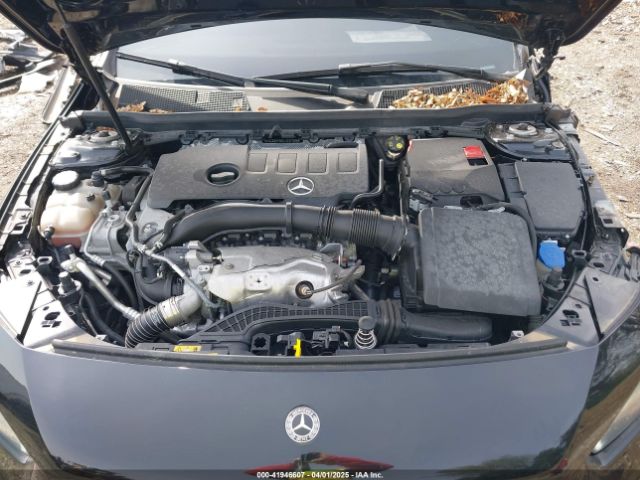 WDD3G4FB9LW037998 Mercedes-Benz A 220 4matic