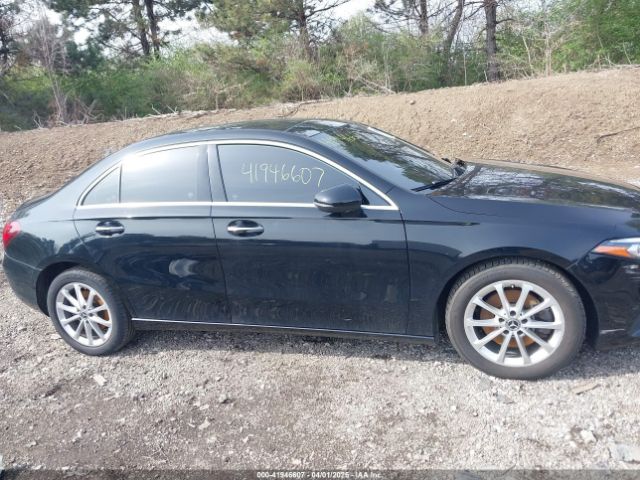 WDD3G4FB9LW037998 Mercedes-Benz A 220 4matic