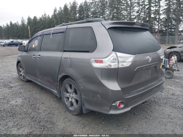 5TDXZ3DC0HS800493 Toyota Sienna Se 8 Passenger