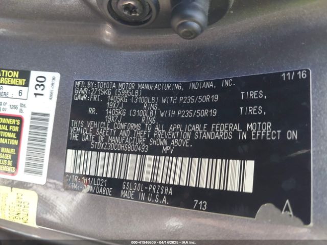 5TDXZ3DC0HS800493 Toyota Sienna Se 8 Passenger