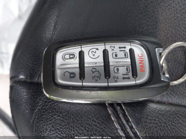 2022 CHRYSLER PACIFICA 2C4RC1BG0NR206561 Photo 10