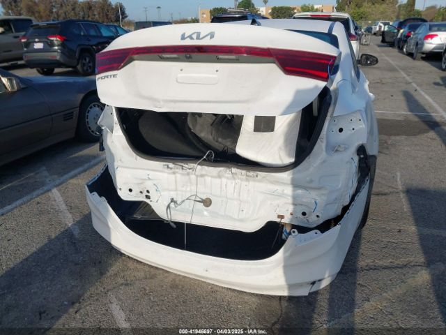 3KPF24AD6PE539124 KIA Forte Lxs