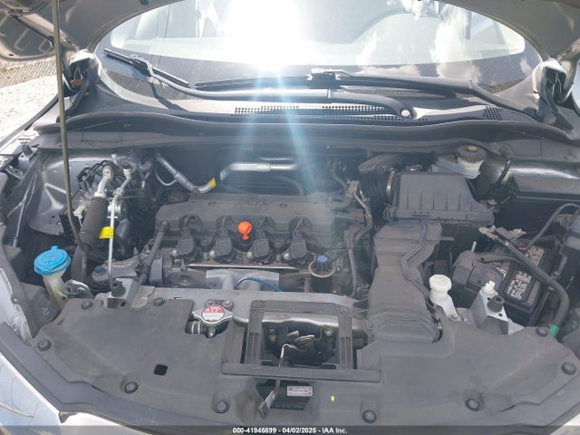 3CZRU5H3XKG711916 Honda HR-V LX