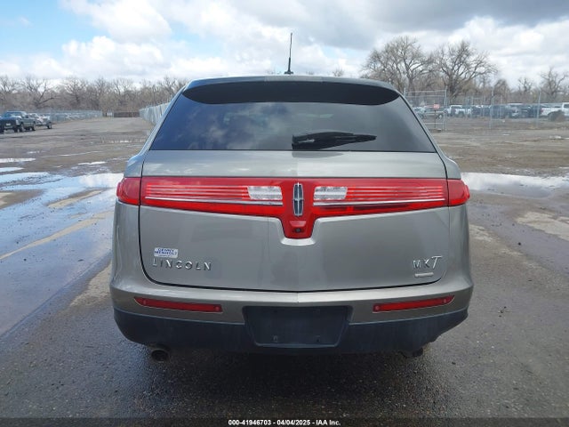 2LMHJ5ATXFBL01193 Lincoln MKT