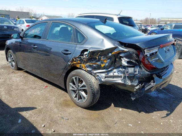 3KPF24AD5RE838266 KIA Forte Lxs