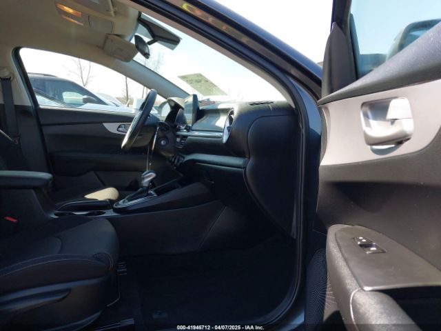 3KPF24AD5RE838266 KIA Forte Lxs