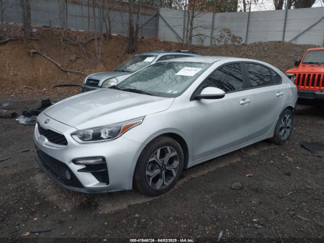 3KPF24AD5ME284641 KIA Forte Lxs