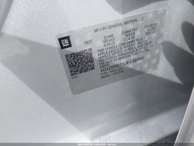 1G1ZD5ST1JF138069 Chevrolet MALIBU LT