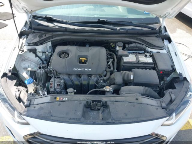 5NPD84LFXHH205678 Hyundai Elantra Limited