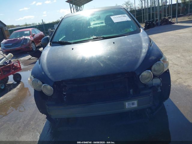 1G1JC5SH3F4121711 Chevrolet Sonic Lt Auto