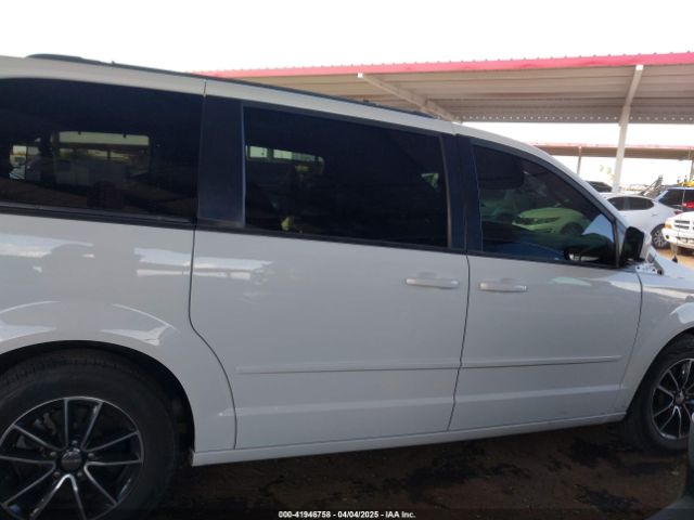 2C4RDGEG9HR586130 Dodge Grand Caravan Gt