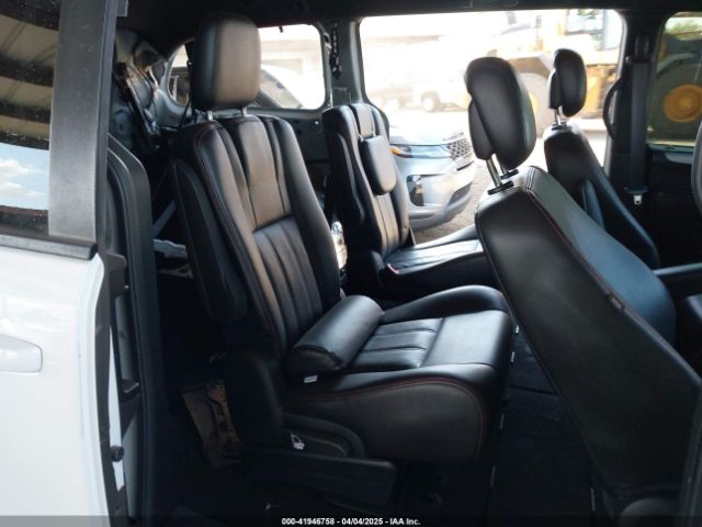 2C4RDGEG9HR586130 Dodge Grand Caravan Gt
