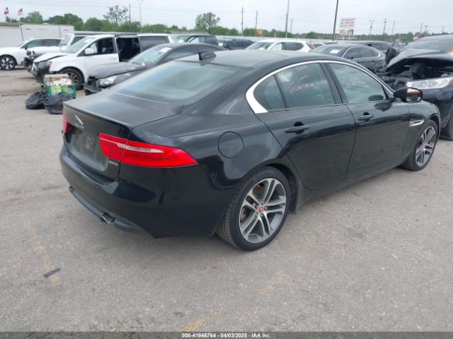 2017 JAGUAR XE SAJAD4BV4HA967839 Photo 3