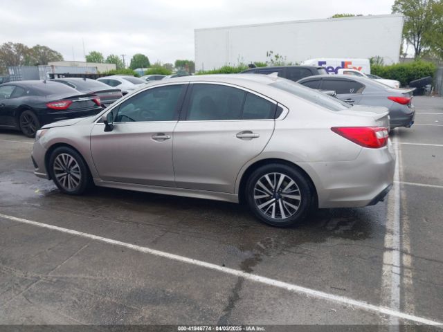4S3BNAF6XK3007194 Subaru Legacy 2.5i Premium