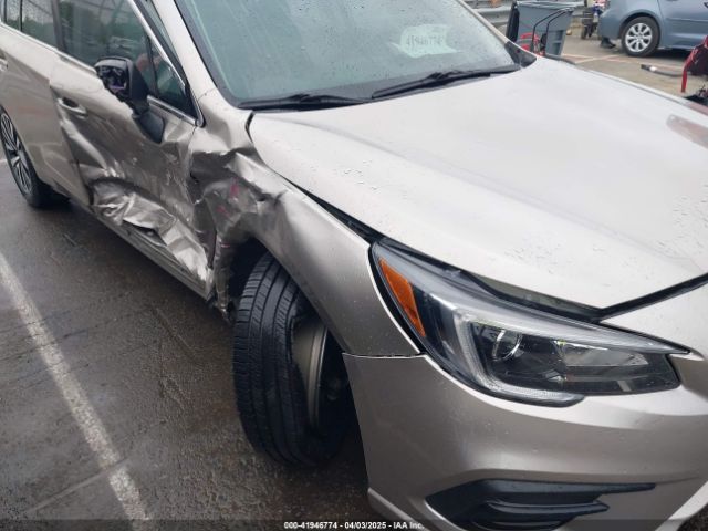 4S3BNAF6XK3007194 Subaru Legacy 2.5i Premium