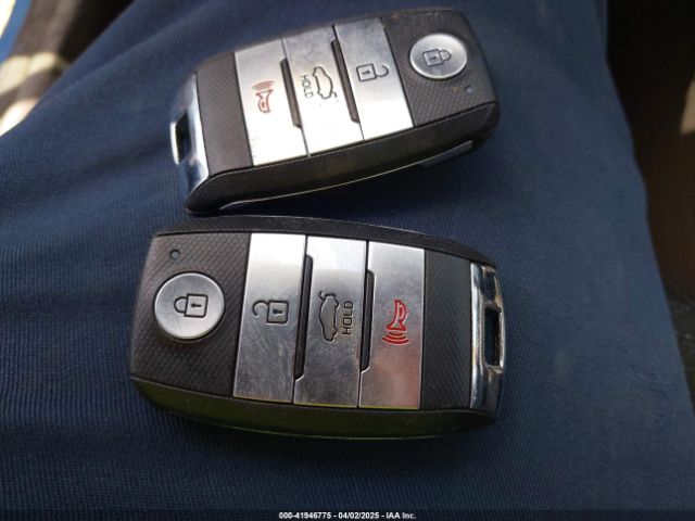 3KPA25AD2PE622498 KIA Rio 5-door S