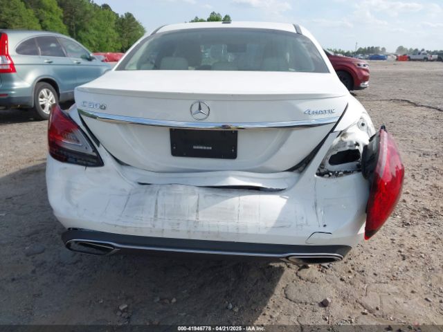 55SWF8EB8KU293103 Mercedes-Benz C 300 4matic