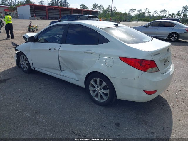KMHCU4AE8EU608539 Hyundai ACCENT GLS