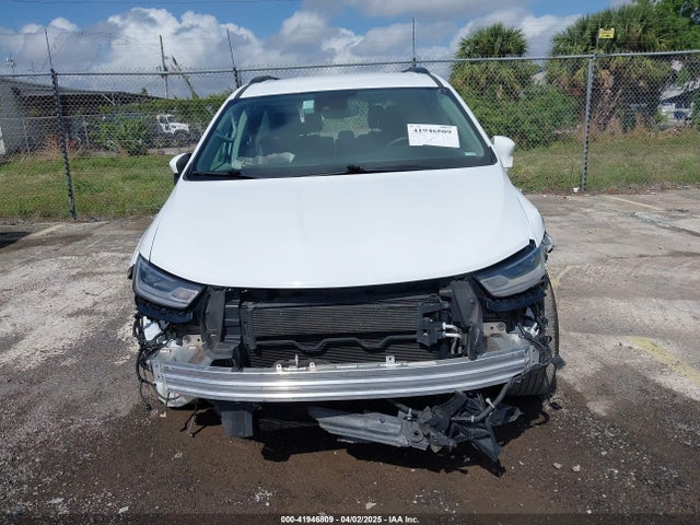 Chrysler Pacifica Touring L 2022 2C4RC1BGXNR233654 Image 12