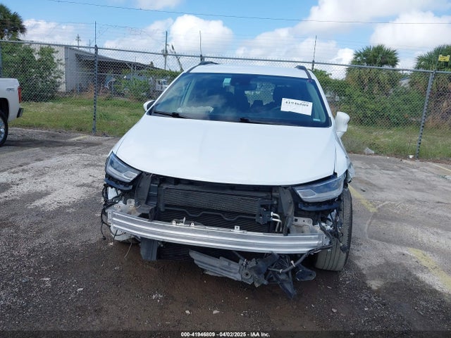 Chrysler Pacifica Touring L 2022 2C4RC1BGXNR233654 Image 6