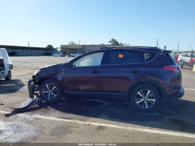 2T3RFREV7HW670344 Toyota Rav4 Xle