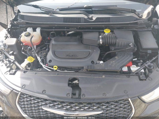 Chrysler Pacifica Touring L 2022 2C4RC1BG3NR181915 Image 10