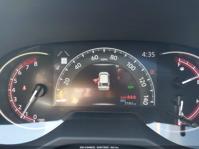 2T3P1RFV1RC454870 Toyota Rav4 Xle