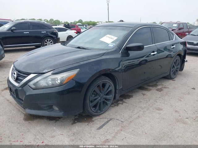 1N4AL3AP2HN360514 Nissan Altima 2.5 Sr