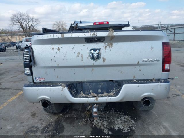 1C6RR7MT6JS275086 RAM 1500 Sport  4x4 5'7 Box