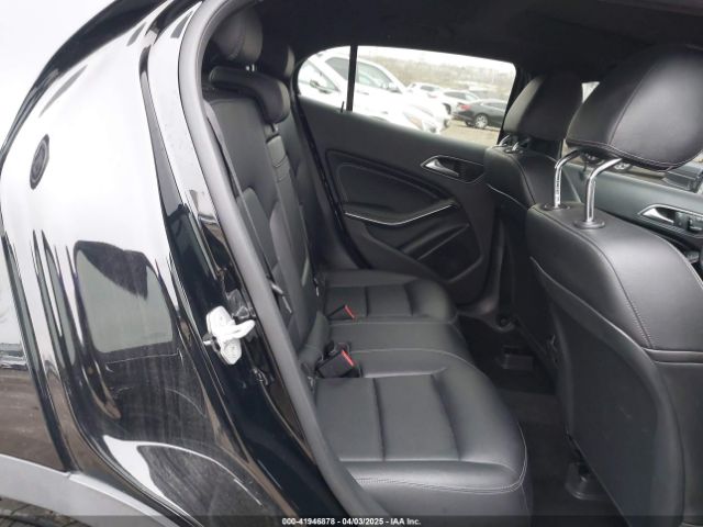 WDCTG4GB4HJ334961 Mercedes-Benz Gla 250 4matic