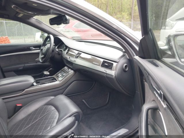 2013 AUDI S8 WAUD2AFD1DN030416 Photo 4