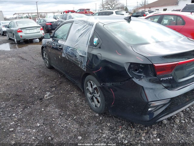 3KPF24AD7LE168257 KIA Forte Lxs