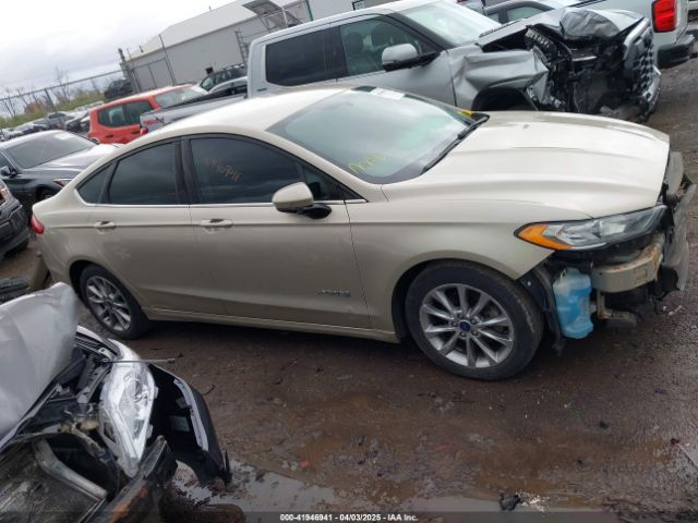 3FA6P0LU1HR386594 Ford Fusion Hybrid Se