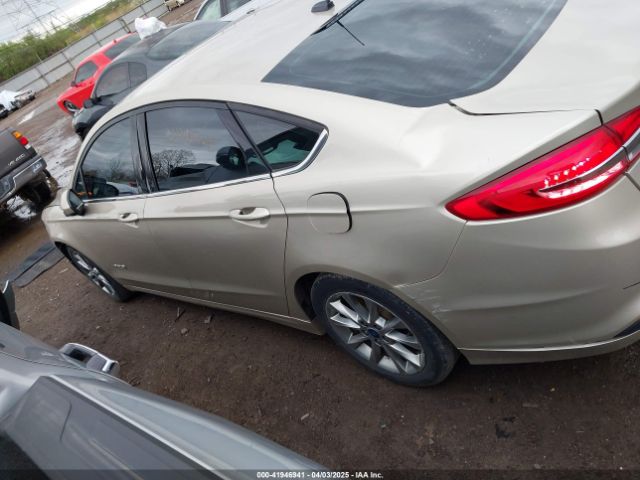 3FA6P0LU1HR386594 Ford Fusion Hybrid Se