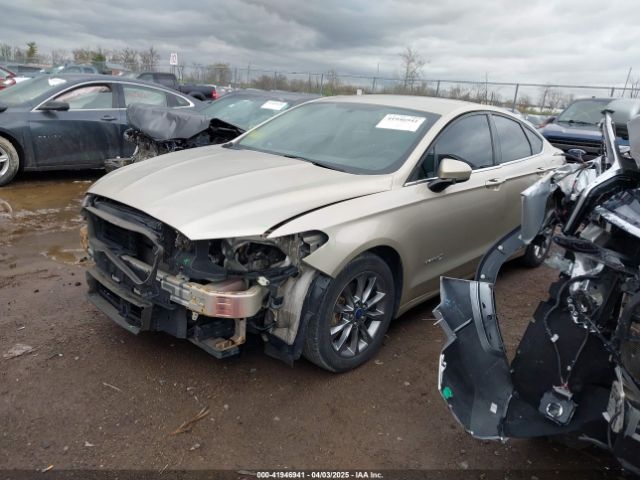 3FA6P0LU1HR386594 Ford Fusion Hybrid Se