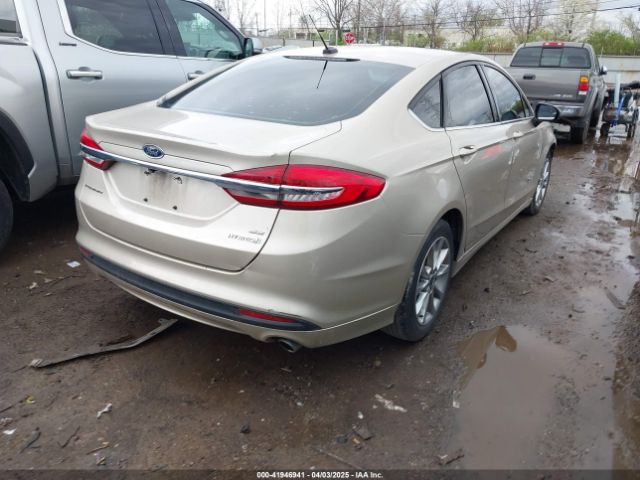 3FA6P0LU1HR386594 Ford Fusion Hybrid Se