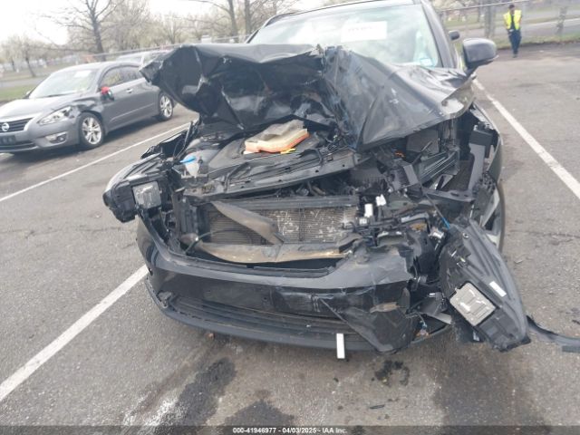 2023 VOLVO XC40 YV4L12UWXP2009398 Photo 5