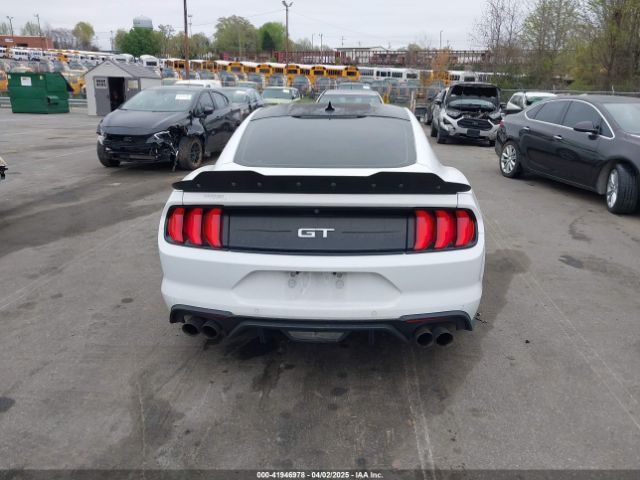 1FA6P8CF2L5189929 Ford Mustang Gt Fastback